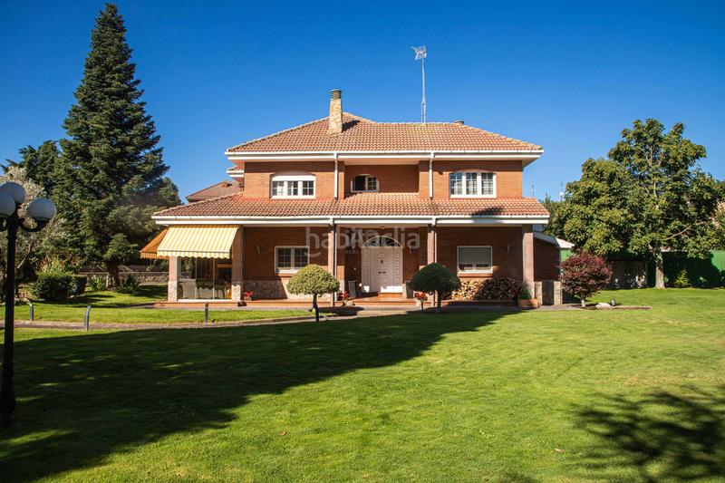 Foto bfecd105-2f4d-474c-9cfe-f09cde469d26. Maison avec chauffage parking piscine dans San Andrés del Rabanedo pueblo San Andrés del Rabanedo