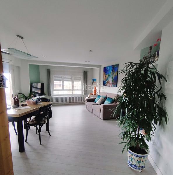 Foto 37aae998-e021-4bc2-81b2-d4e406ab31e1. Etagenwohnung mit heizung in Centro Ciudad León