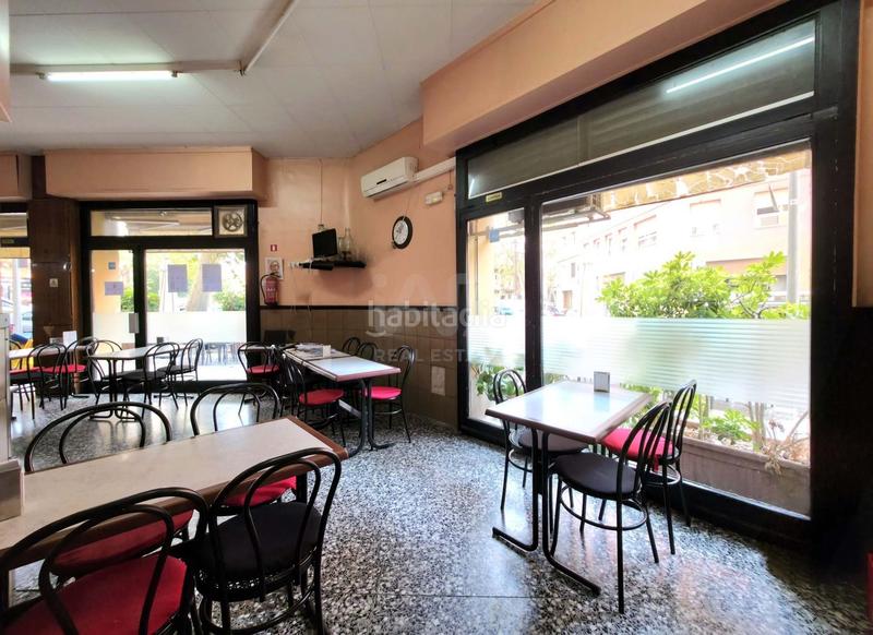 Foto 6e359476-3199-47ac-a41b-2fb223de264a. Transfer business premise in Provençals del Poblenou Barcelona