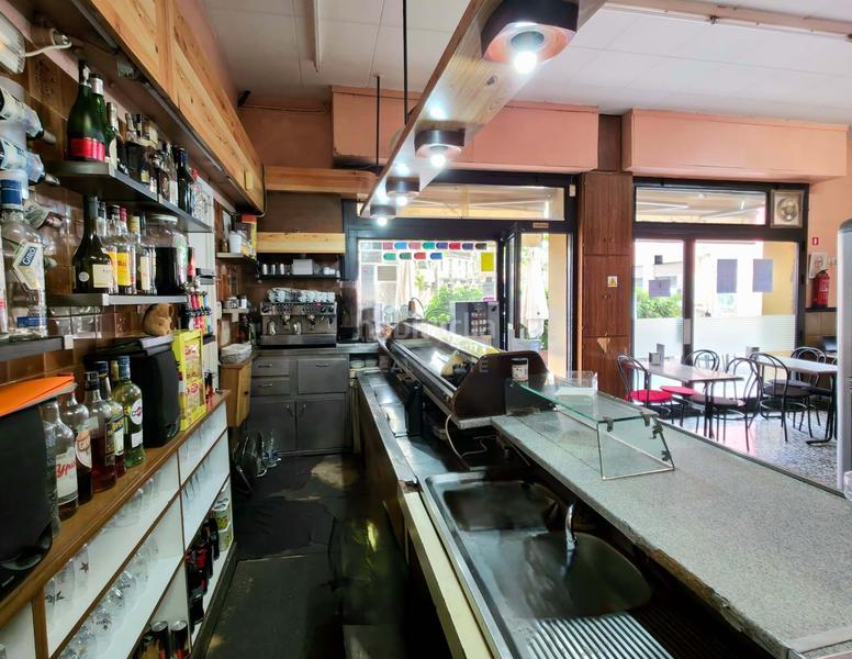 Foto 61983925-6d5a-43ea-8778-6732a3d30261. Pas-de-porte local commercial dans Provençals del Poblenou Barcelona