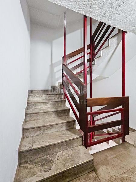 Foto 2dd29694-aed1-4cc7-84a8-cb607bf43061. Aparcament cotxe a Sant Francesc Valencia