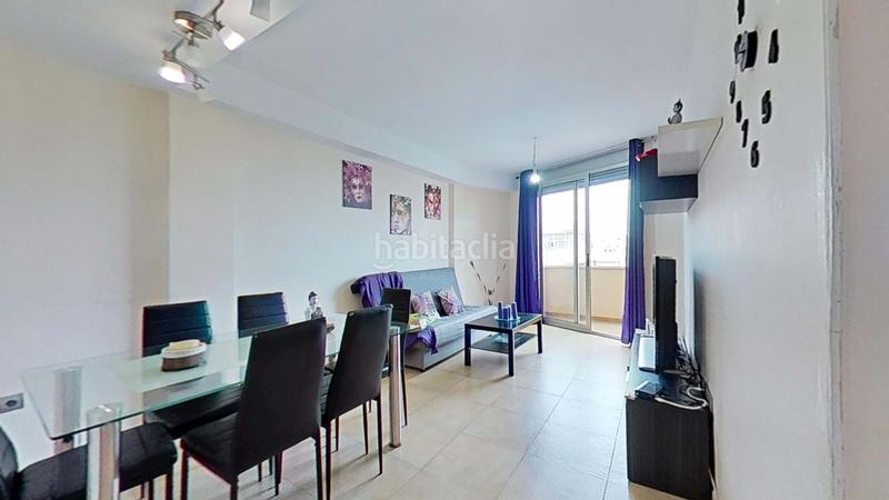 Foto ce5bbcc1-84fe-4ec1-9af2-591f353293fd. Flat with heating parking pool in Passeig Marítim Miami Platja