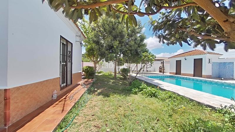 Foto fbec54c9-6076-44ec-baf2-d212c4a8f23e. Casa con piscina in Los Franceses - La Vega Chiclana de la Frontera