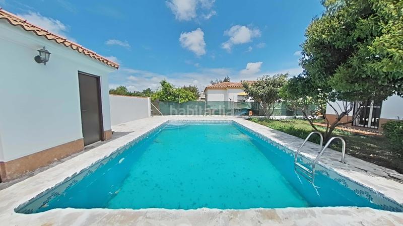 Foto 0728f224-51d1-4c00-a375-397ed86147b0. House with pool in Los Franceses - La Vega Chiclana de la Frontera