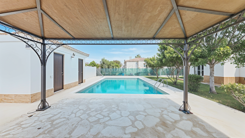 Foto 87a5d175-e246-4260-aeea-5941545bd4c1. House with pool in Los Franceses - La Vega Chiclana de la Frontera