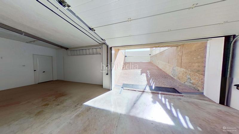 Foto 17d33f9d-b6e0-42b9-a2a1-896ff3b635d2. Chalet en Centro Mutxamel