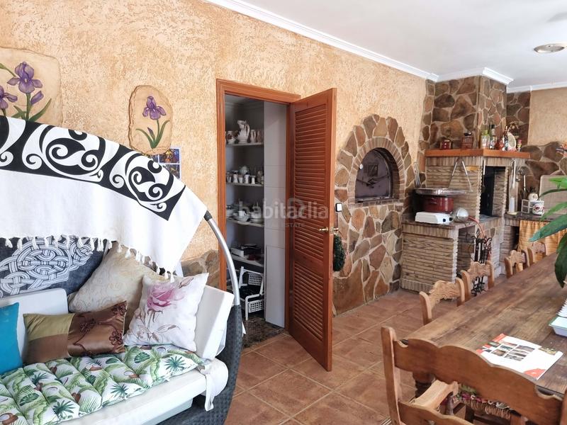 Foto 47fc8bf2-fb78-4d98-a7e7-601650bac9a8. Casa con piscina in Sax