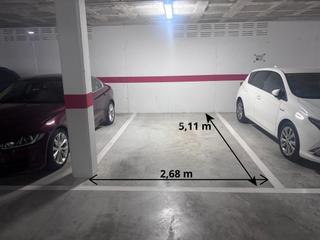 Parking voiture à PAU 5