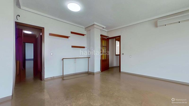 Foto 91359100-a16a-4e1f-80cc-5f9699b112ac. Dachwohnung mit parking in Centre Vendrell (El)