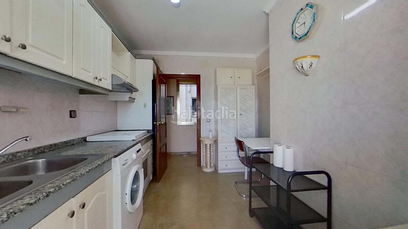 Foto 2b541f94-80d0-4e43-a7b8-056b0eb31887. Penthouse with parking in Centre Vendrell (El)