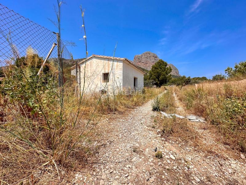 Foto 23ae50e0-860b-4ec3-ad03-db89fc26b684. Propriété dans Polop