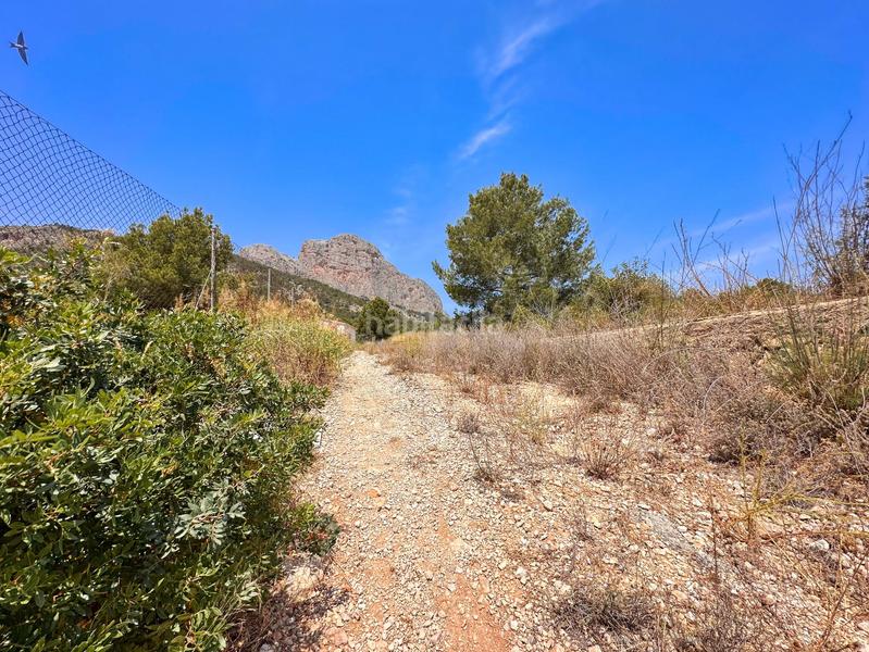 Foto ba3c2578-a9ad-4799-9f36-22efa6e387c1. Rural plot in Polop