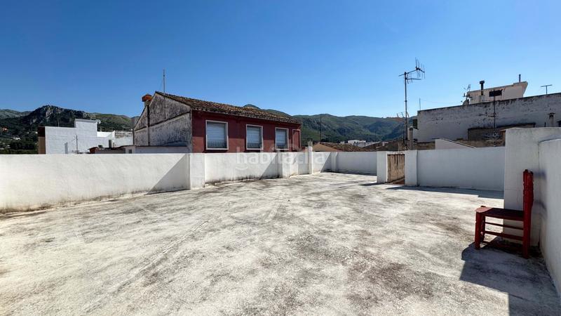 Foto 6a8222dc-73f3-4802-8223-f61a10983fb2. Maison dans Pego