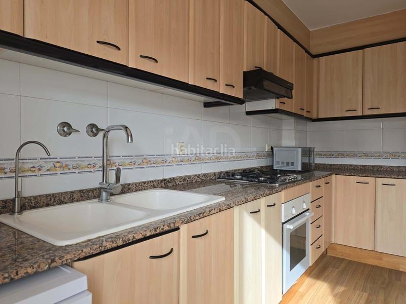 Foto d7550881-6798-4e32-a868-ce347af7effe. Maison jumelée dans Cunit residencial Cunit