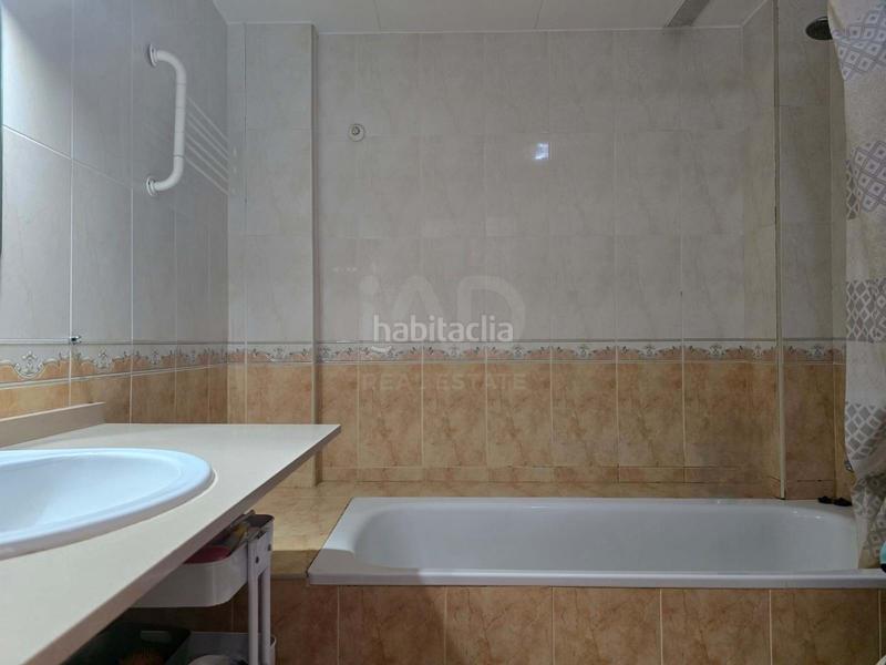 Foto dd2c8087-311a-4edd-872a-011291043069. Maison jumelée dans Cunit residencial Cunit