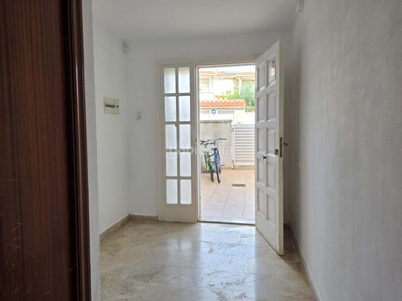 Foto eeb31569-e9ff-4cc3-83c7-df6d9b7cca26. Maison jumelée dans Cunit residencial Cunit