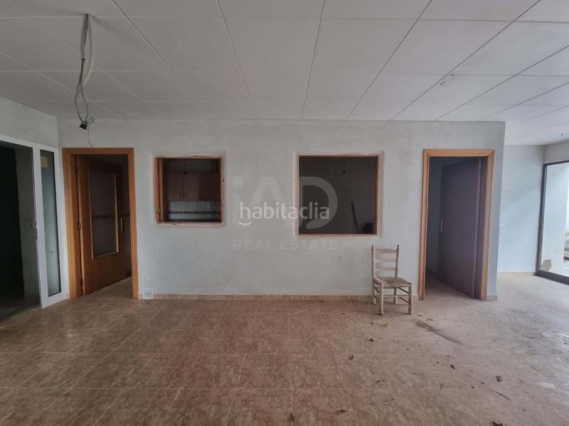 Foto b1ae998a-aaae-461d-9689-0ecc2f30a9e0. Casa con parcheggio in Galera (La)