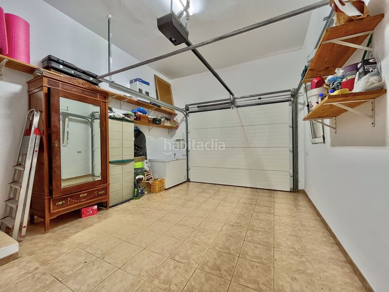 Foto 068ab7e5-ff7b-4e29-bb95-556f1e798003. Casa amb aparcament piscina a Beniarbeig