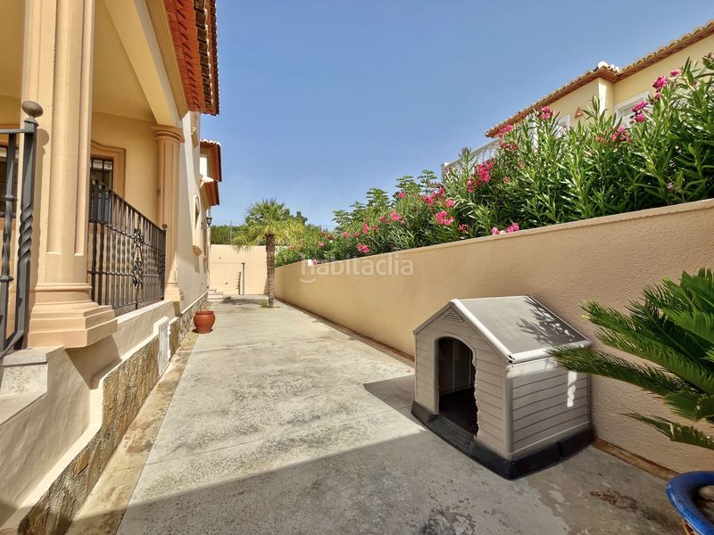 Foto 7a7c4cdb-0e87-4de6-924e-8721b11ce445. Casa amb aparcament piscina a Beniarbeig