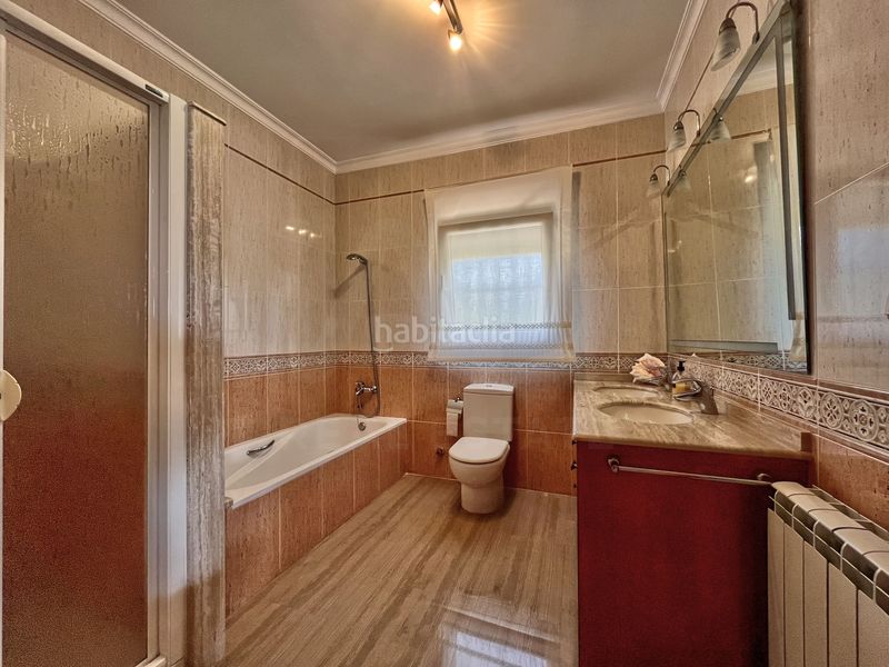 Foto d14dd1aa-8d11-44d6-8768-66bfa56c4506. Casa amb aparcament piscina a Beniarbeig