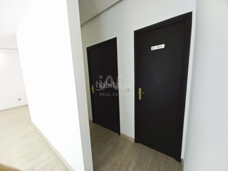 Foto 39a60abb-f6c3-4381-8489-89d9b192c1ff. Location local commercial dans calle carrer de la mar 20 20 dans Campello (el)