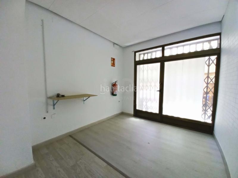 Foto 3da20ff5-a9dd-4591-951a-1687e6e7f068. Location local commercial dans calle carrer de la mar 20 20 dans Campello (el)