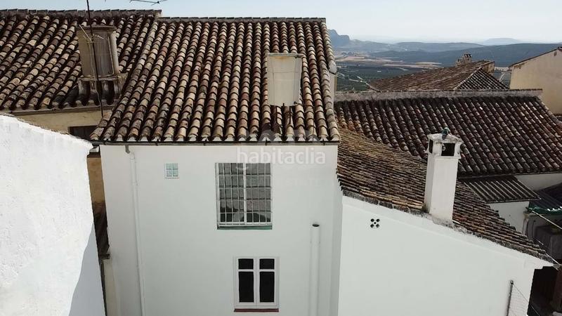 Foto 047cd215-b8a8-49ca-ad48-972ef44d4a9e. Maison jumelée avec piscine dans Archidona