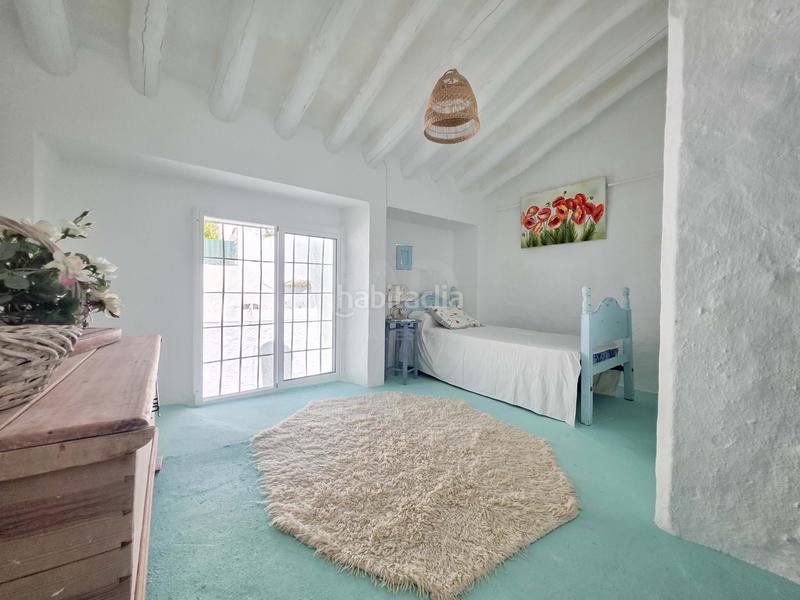 Foto e98bd539-83fc-45f3-83b8-94dd3e842559. Maison jumelée avec piscine dans Archidona