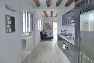 Dachwohnung in Raval