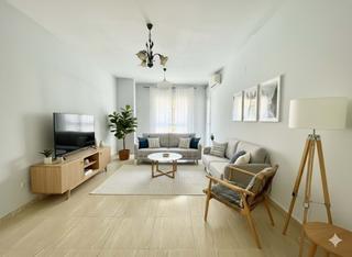 Flat in Calle fernando gómez 33