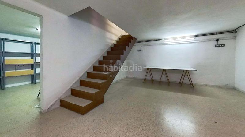 Foto db2353da-b1d5-4998-8865-0860c0006046. Geschäftsraum in Polinyà