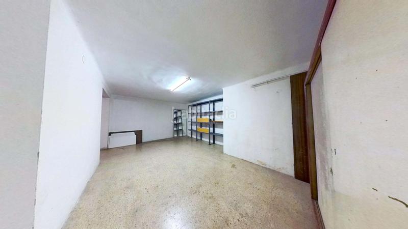 Foto e9ec502d-63e5-4cdf-9527-c50dc7bb55a8. Geschäftsraum in Polinyà