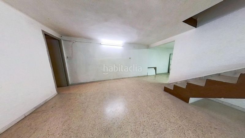 Foto 905b0aa4-c1f1-4ae8-b59c-2dc6d9cf6abc. Local comercial a Polinyà