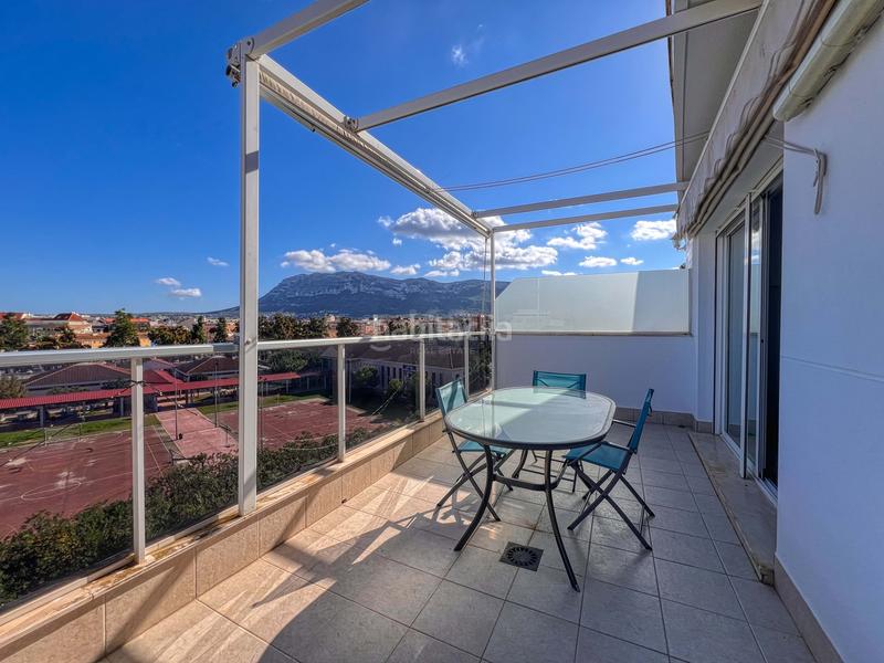 Foto c4450c85-bffa-4ab6-bf2d-eb8cfc9b41b3. Penthouse with heating in Les Bassetes - El Marjal Dénia