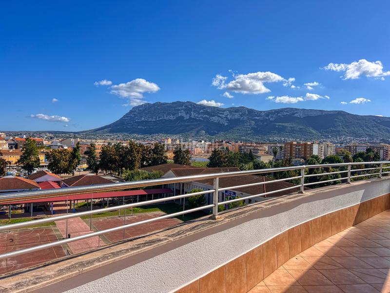 Foto cc42199b-ca61-4818-8d46-ab163a5e0ee6. Penthouse with heating in Les Bassetes - El Marjal Dénia