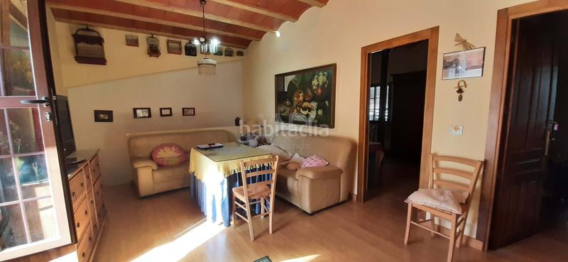 Foto 0d32bd47-ece8-4ad4-80c1-479368c14cce. Casa en calle blas infante 25 25 en Navas de la Concepción (Las)