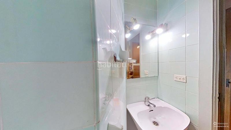 Foto c1aa7f61-a3e1-45f4-a72c-8e447cdf1a9d. Etagenwohnung mit heizung in Romareda Zaragoza