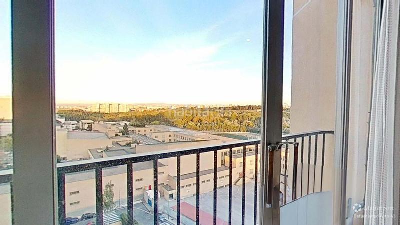 Foto 524de1cd-f1b3-4060-8519-9d819fa18b2d. Flat with heating in Romareda Zaragoza