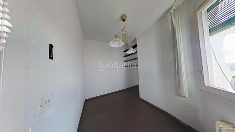 Foto 77ac15fc-cb96-49f2-90df-da01e1bac045. Flat with heating in Romareda Zaragoza