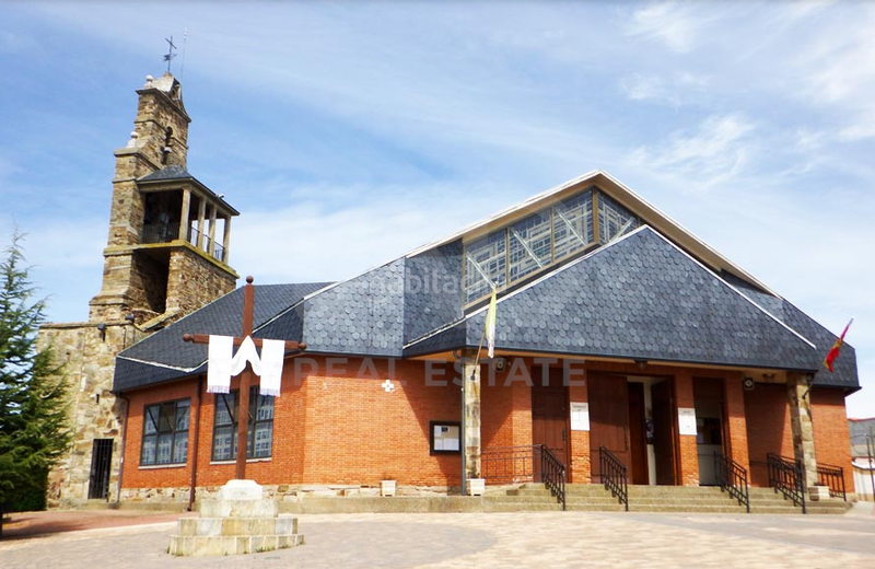 Foto 9ba78554-58cc-40f6-9764-4c2c30121ec8. Édifice dans San Justo de la Vega