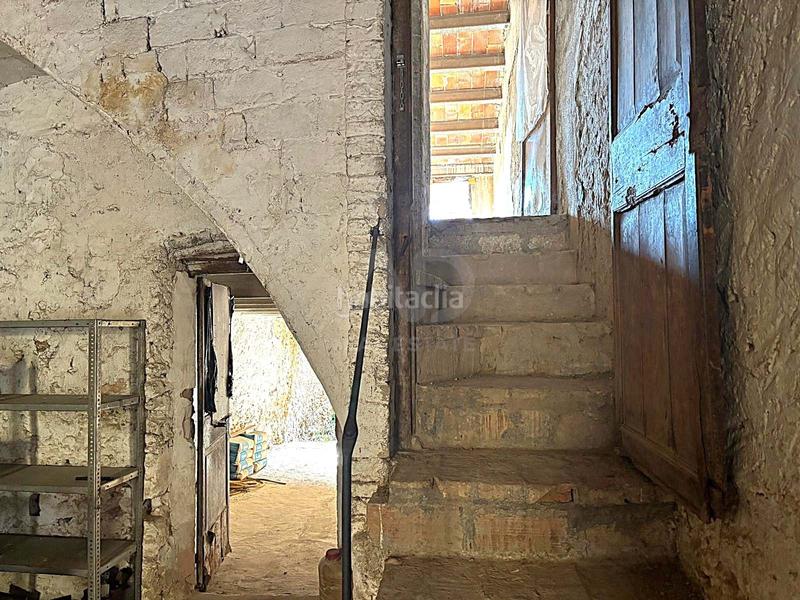 Foto 186226dd-533b-498c-8eee-3d56d2cd4493. Wohngrundstück in Bellvei