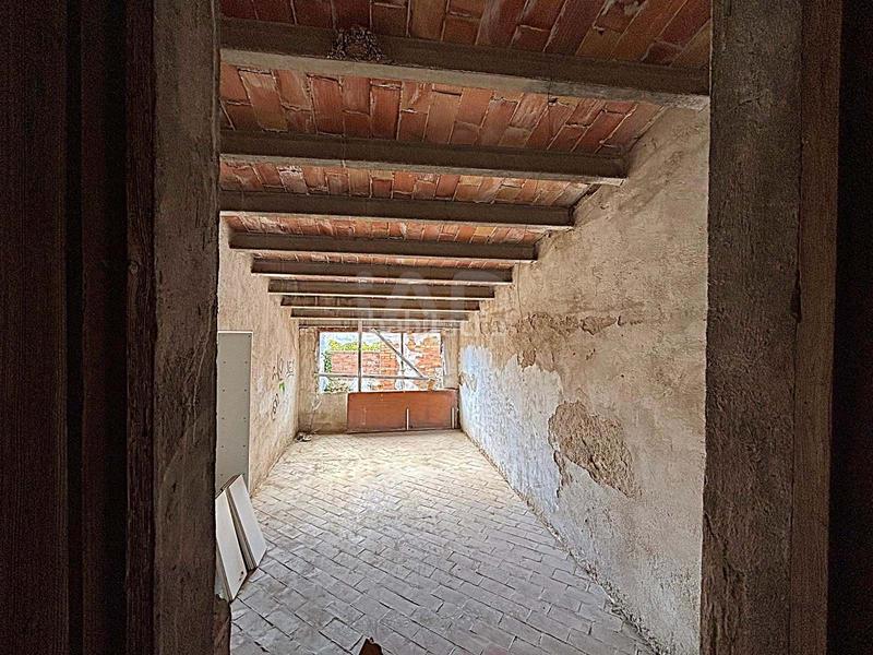 Foto f5f8a047-64dd-404b-b8c9-b3ce8667b397. Wohngrundstück in Bellvei