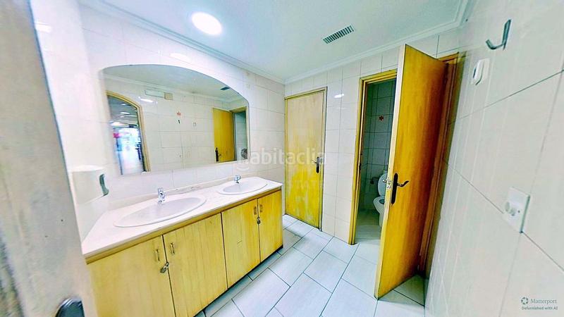 Foto 317f938a-4703-4881-8d2f-0fed08819849. Umzug geschäftsraum in avenida oscar espla 15 15 in Alicante