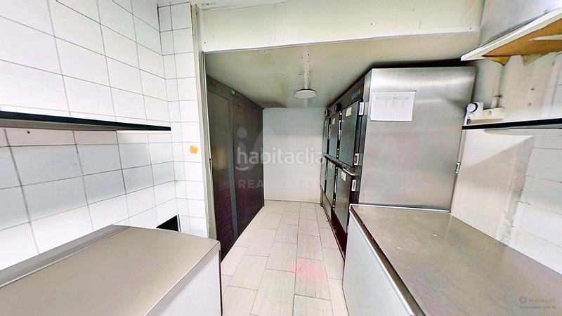 Foto 5102b7ff-a0c1-4d0b-9a85-044ea7803513. Trapasso locale commerciale in avenida oscar espla 15 15 in Alicante