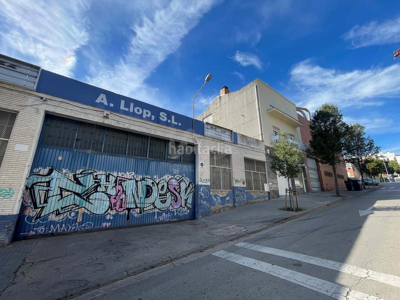 Foto 20e7660e-aa1e-4305-b887-42ade221a9fa. Local comercial en calle valentí almirall 71 71 en Sabadell