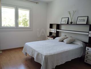 Appartement à Avenida avda del ejército 64 64