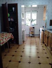 Appartement à Avenida avda del ejército 64 64