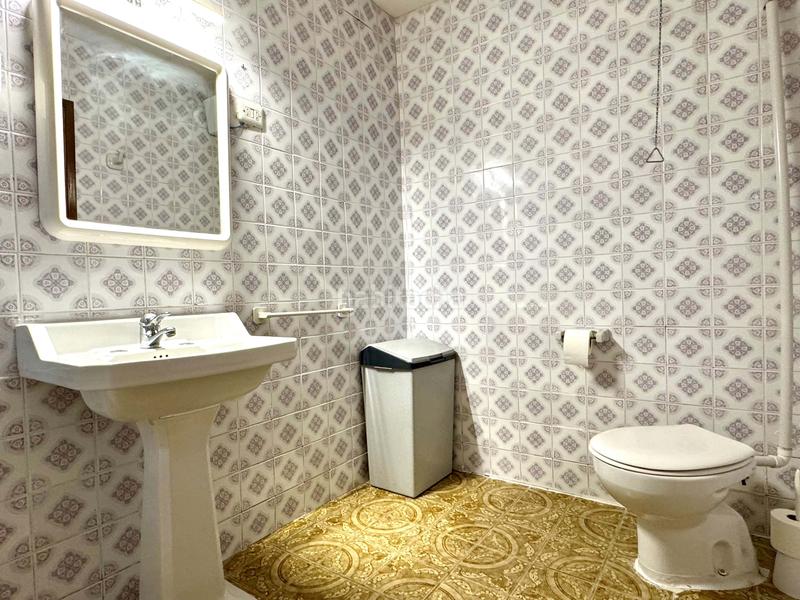 Foto dff91161-2198-435a-b131-a7db47a6943c. Gebäude in Énova (l´)