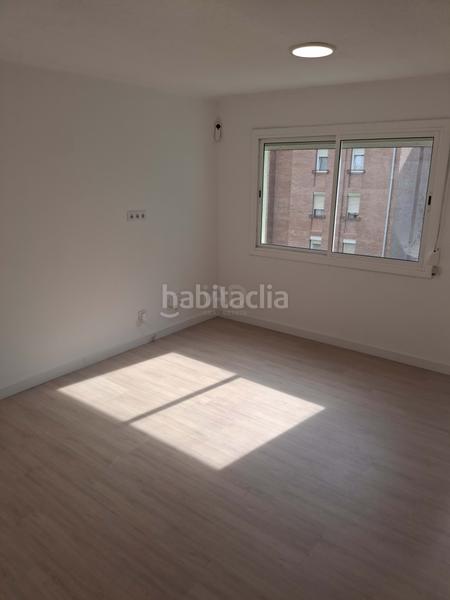 Foto 9779f8a6-914d-47b8-8b4f-b0d22affcfcd. Tríplex en Can Deu Sabadell