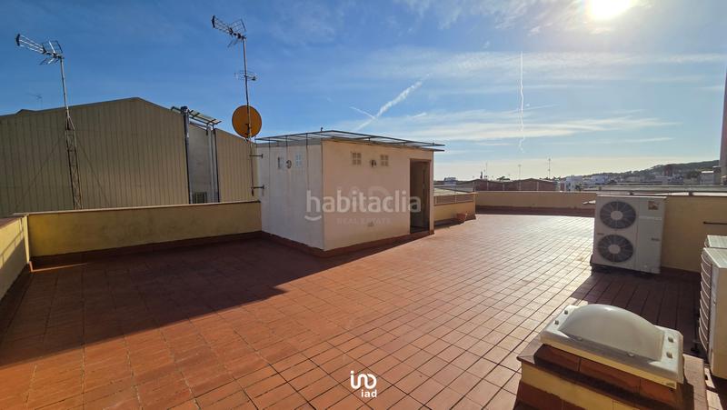 Foto 31a4b1f5-d79e-4c44-ac89-7b1a0e39f92f. Penthouse with heating in Centre-Estació Gavà